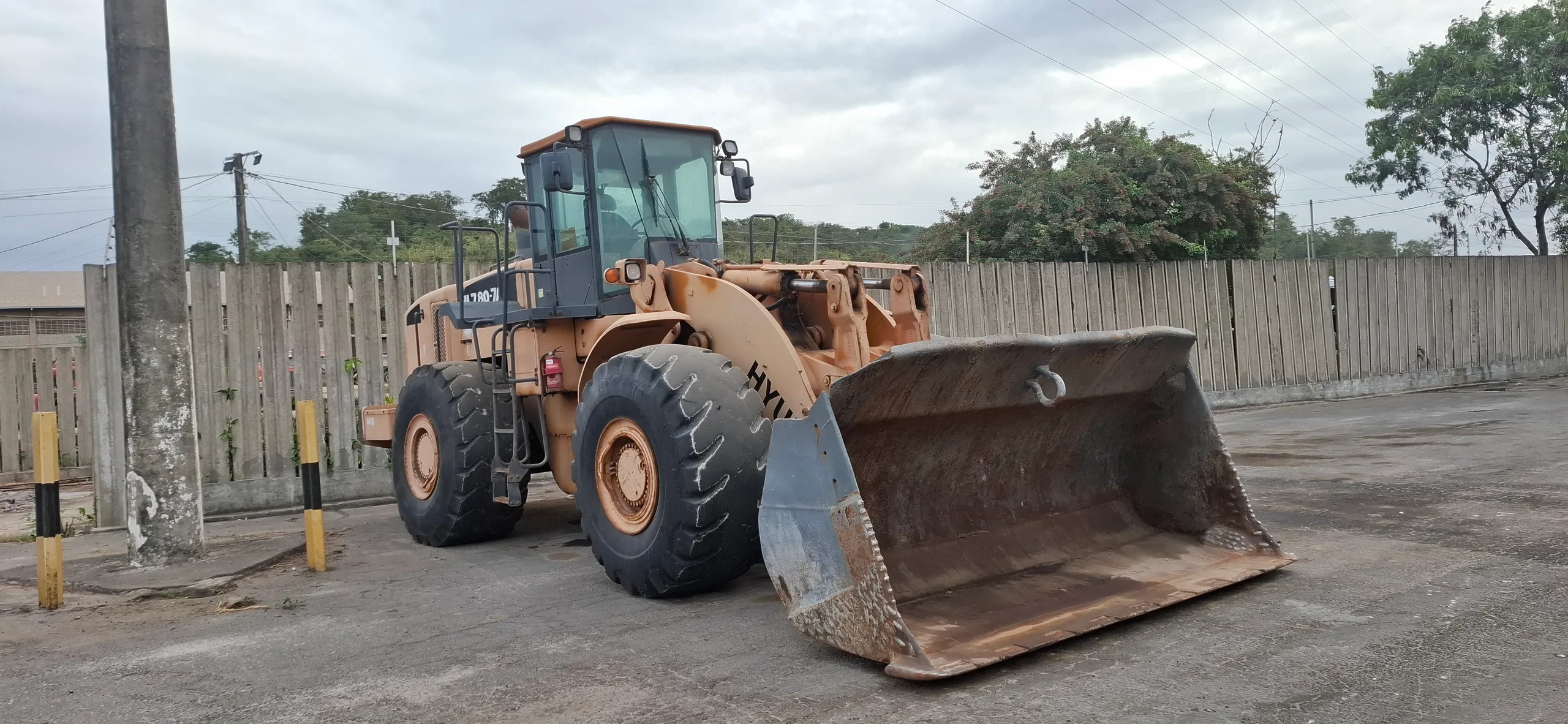 Hyundai HL780-7A, pá carregadeira da GABE