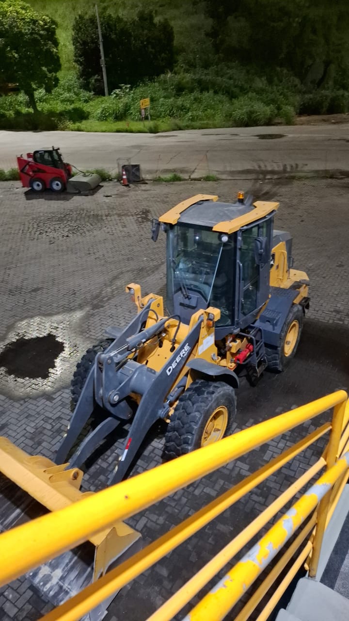 John Deere 444, pá carregadeira da GABE